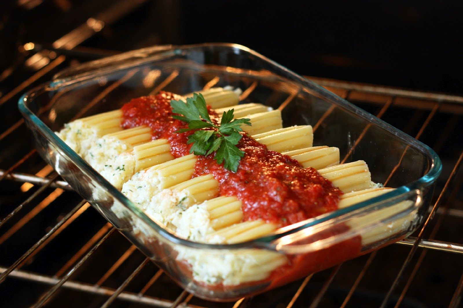 Frozen Manicotti Cook Times: Oven, Microwave, and Thawing Tips